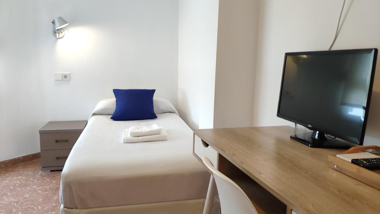Huespedes Sa Font Hotell Ibiza by Eksteriør bilde