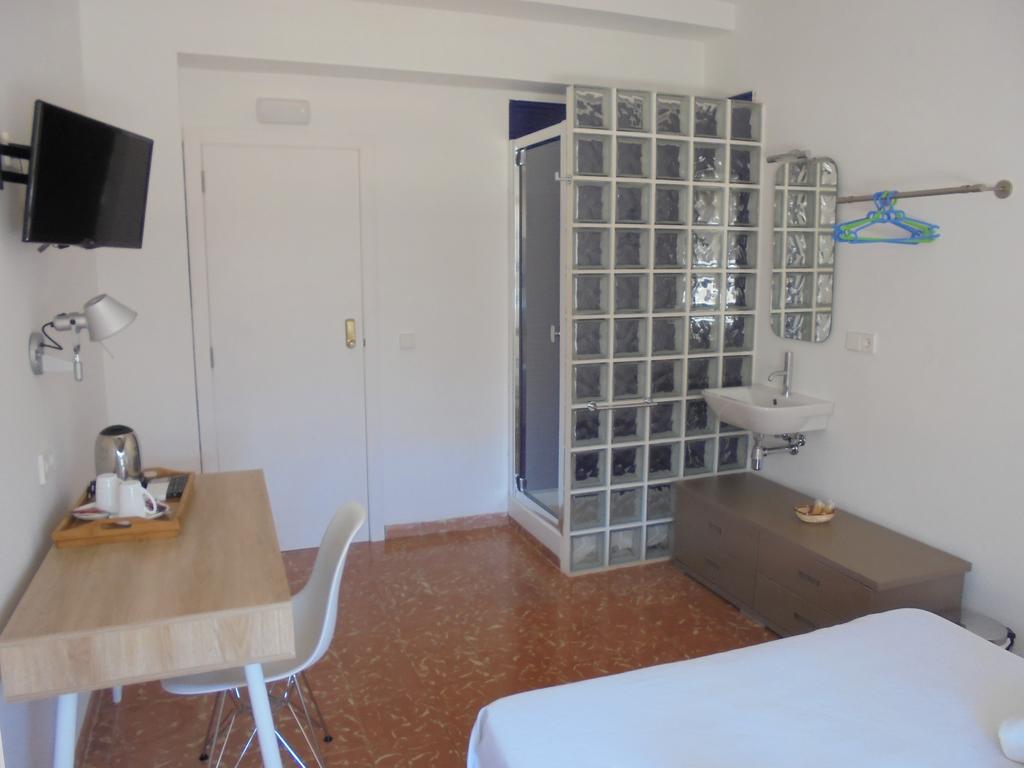 Huespedes Sa Font Hotell Ibiza by Eksteriør bilde