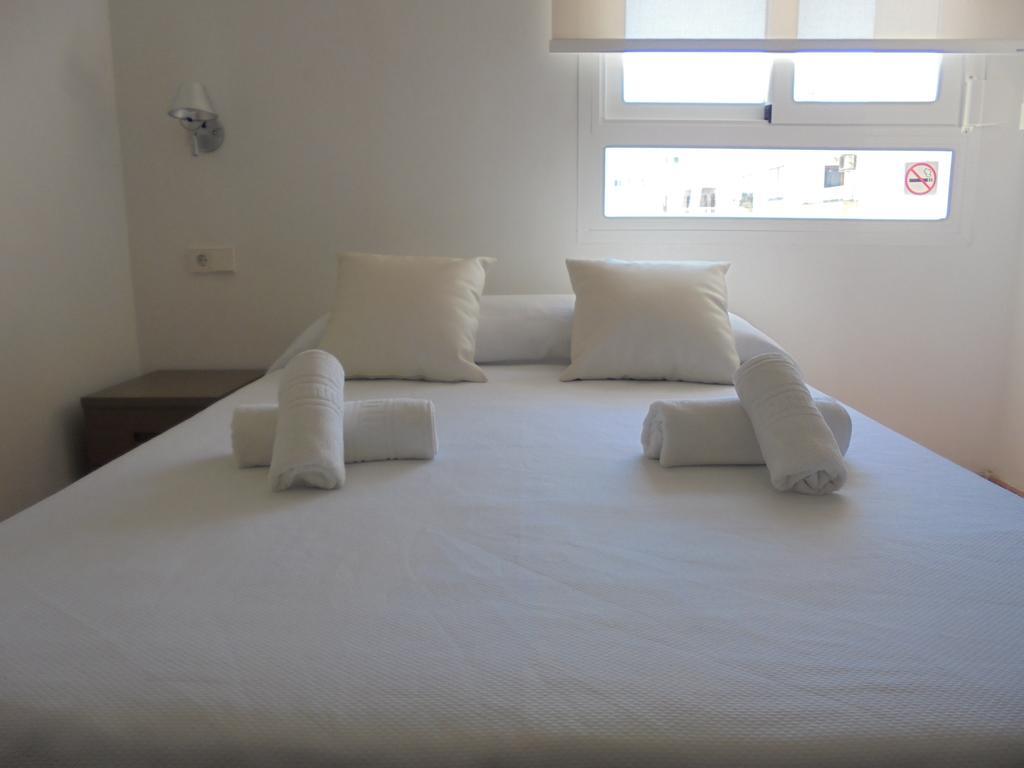 Huespedes Sa Font Hotell Ibiza by Eksteriør bilde